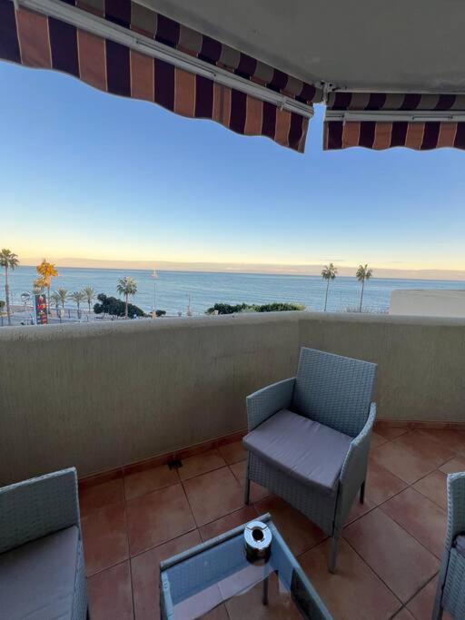 Benalbeach En La Playa Benalmádena Eksteriør billede