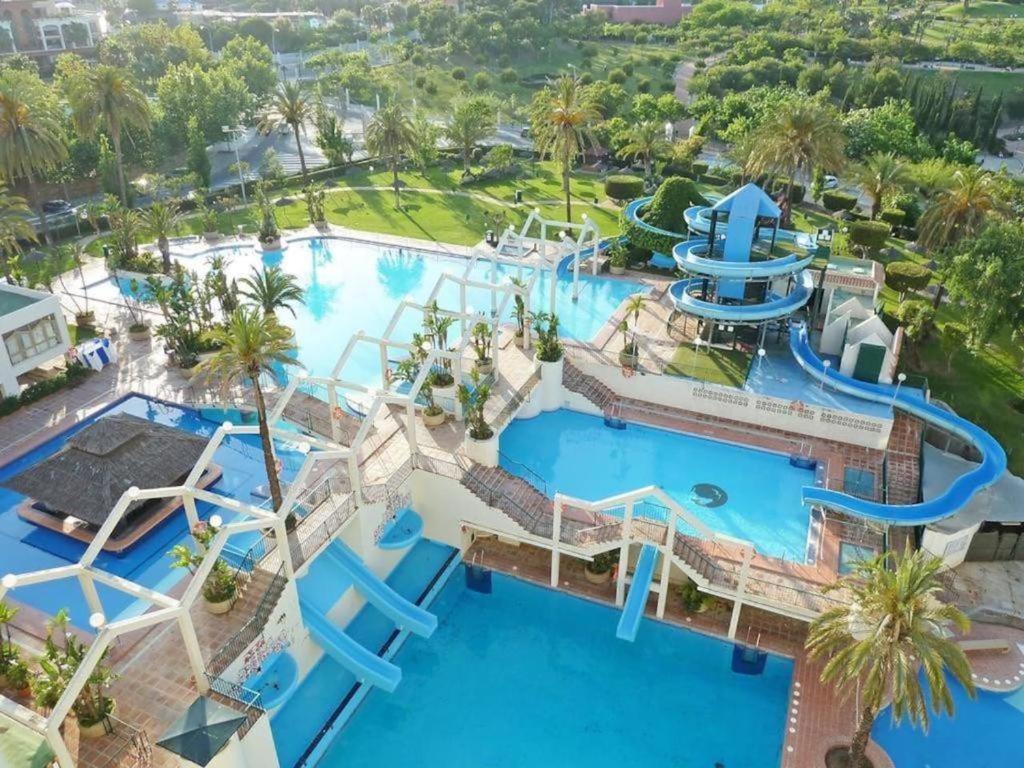 Benalbeach En La Playa Benalmádena Eksteriør billede